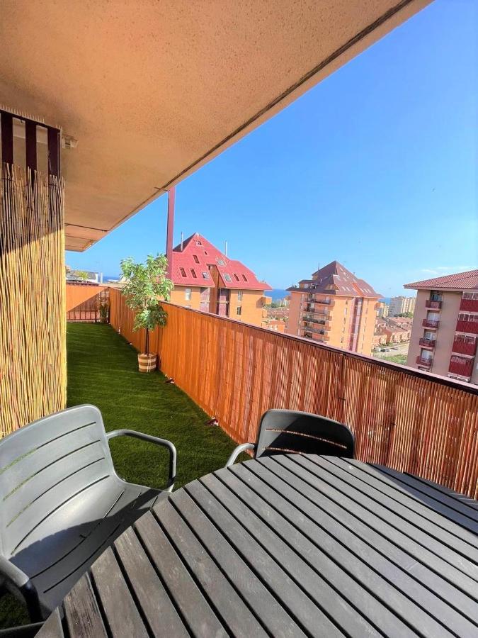 Apartamento Con Piscina Y Gran Terraza Con Vistas - Muy Cerca De La Playa, El Centro Y La Estacion Apartment Vilassar De Mar Exterior photo