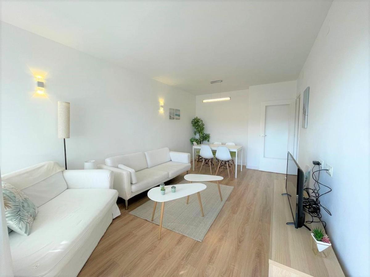 Apartamento Con Piscina Y Gran Terraza Con Vistas - Muy Cerca De La Playa, El Centro Y La Estacion Apartment Vilassar De Mar Exterior photo